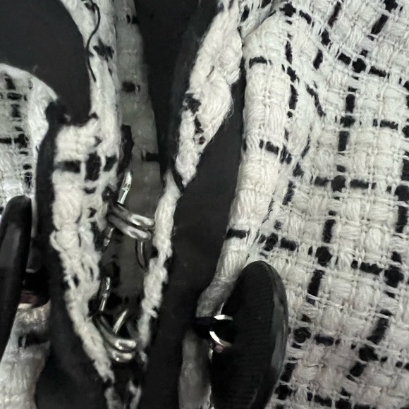 Candies’ Jacket Black & White Tweed Short Houndstooth Academia Medium. - Picture 8 of 10